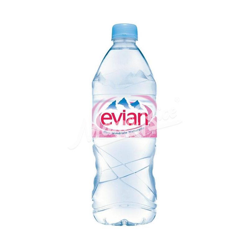 Cuisine africaine Evian 50 CL au restaurant africain et halal Mama Rice